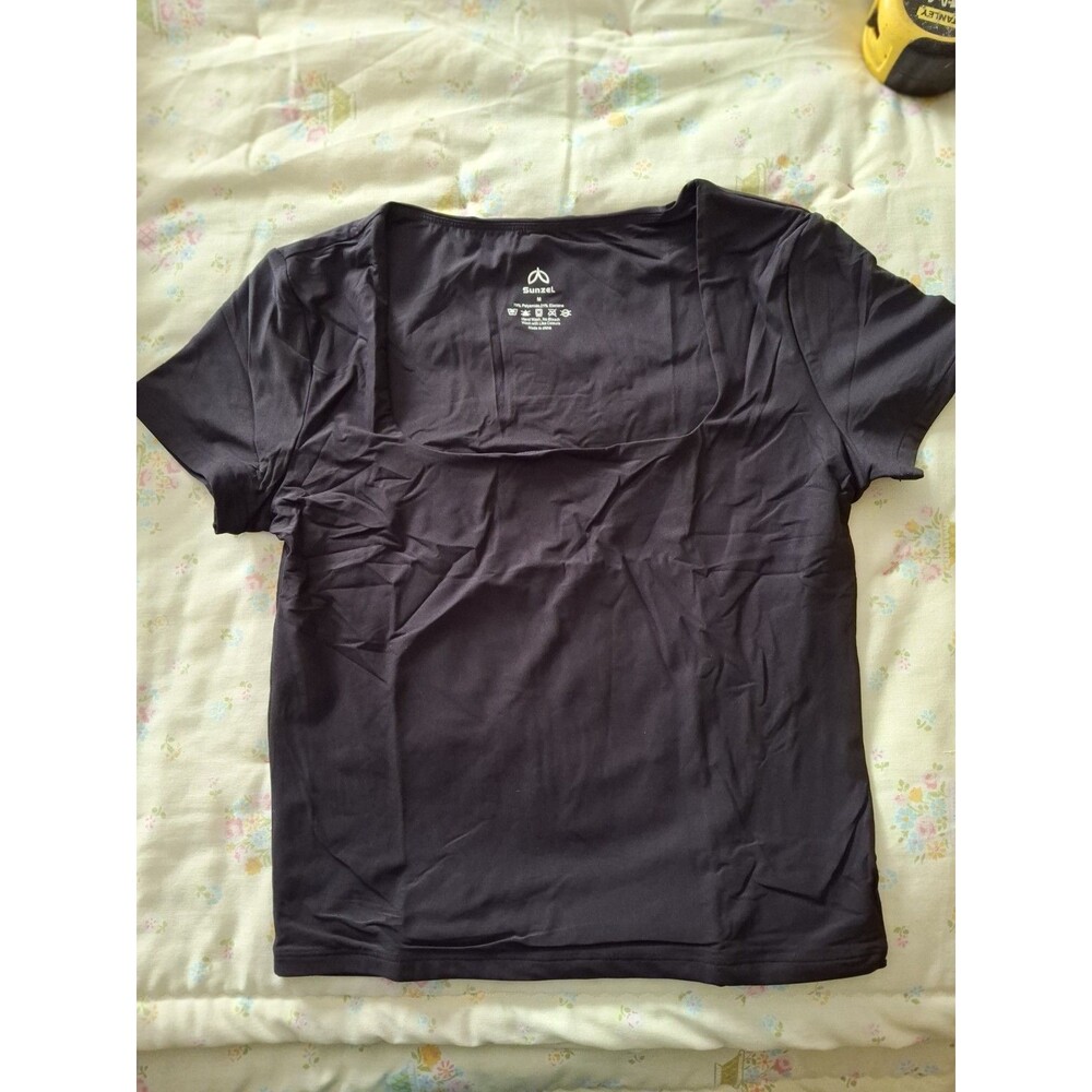 Black Square Neck Crop Top | Fits M (Tag L) | Soft Stretch | SKIMS-Inspired - Picture 6 of 9